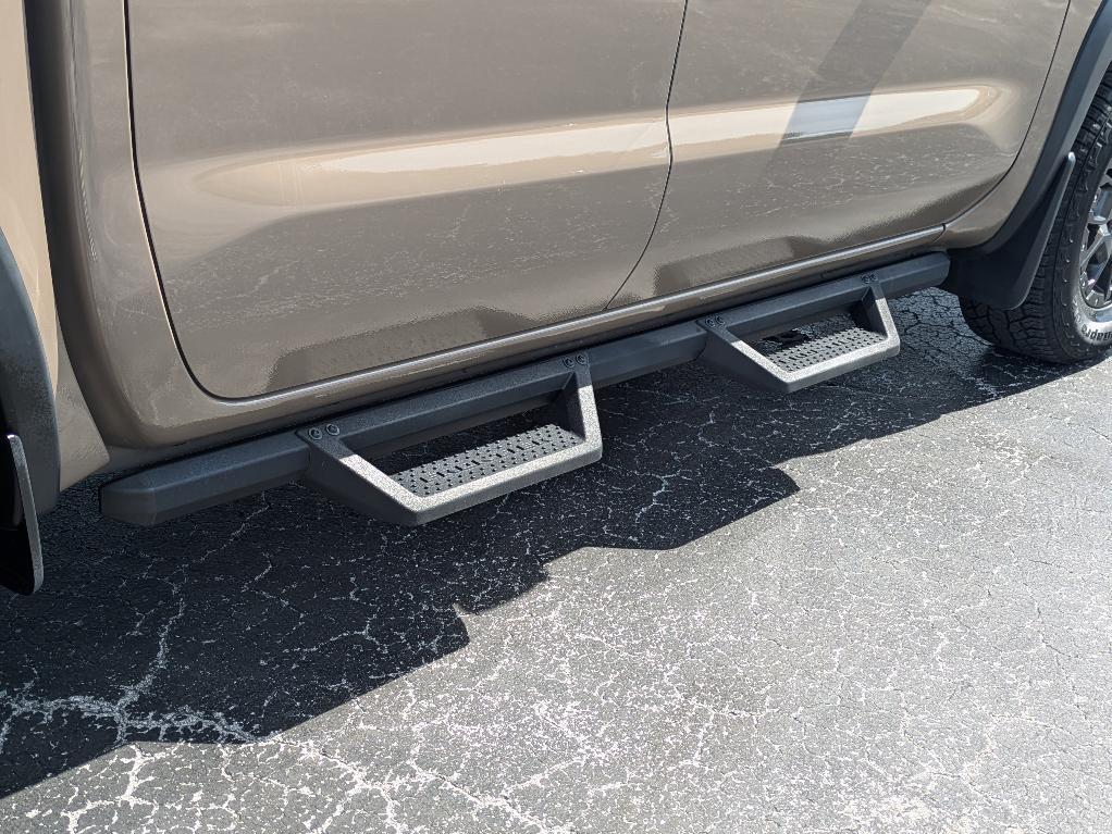 used 2023 Nissan Frontier car, priced at $35,512