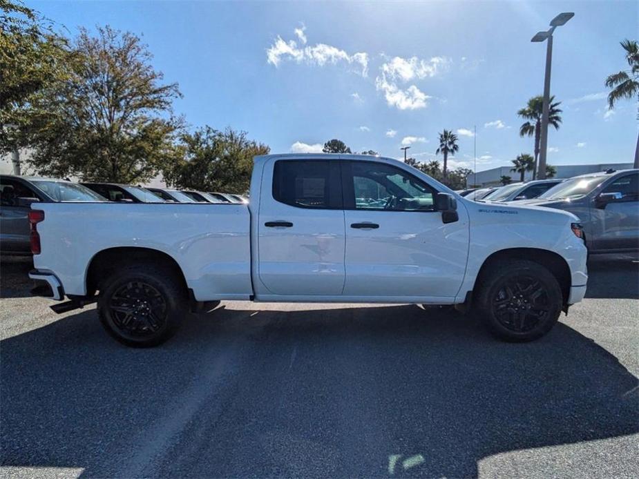 new 2025 Chevrolet Silverado 1500 car, priced at $42,699