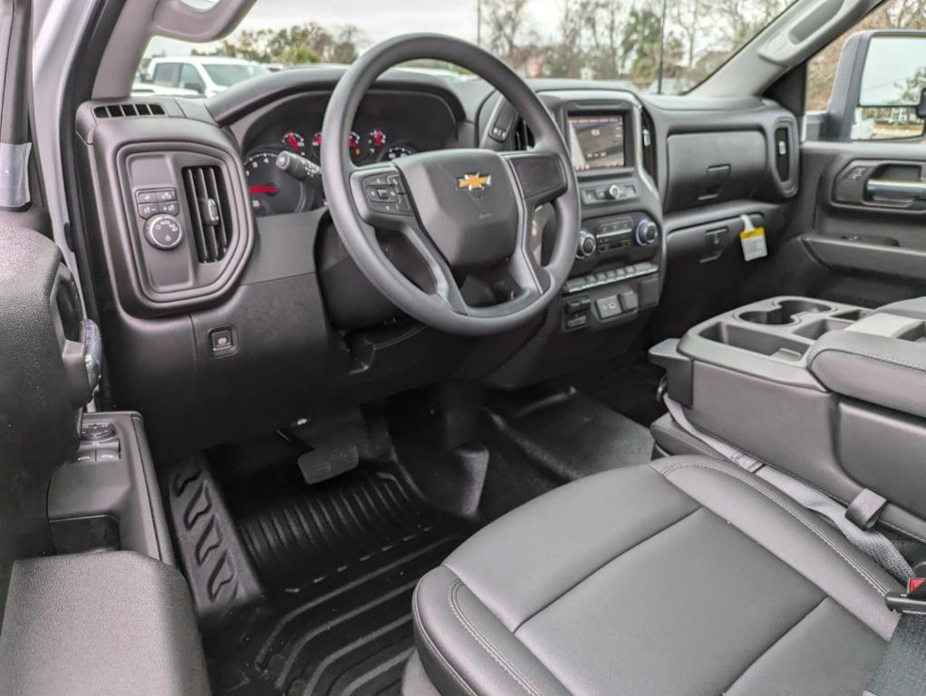 new 2025 Chevrolet Silverado 2500 car, priced at $45,520