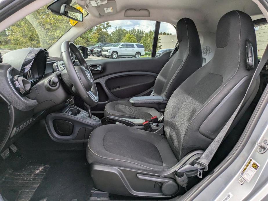 used 2019 smart EQ ForTwo car, priced at $15,999