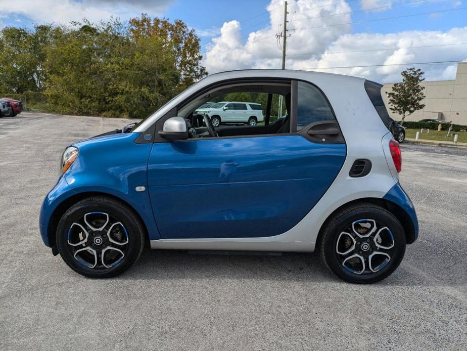 used 2019 smart EQ ForTwo car, priced at $15,999