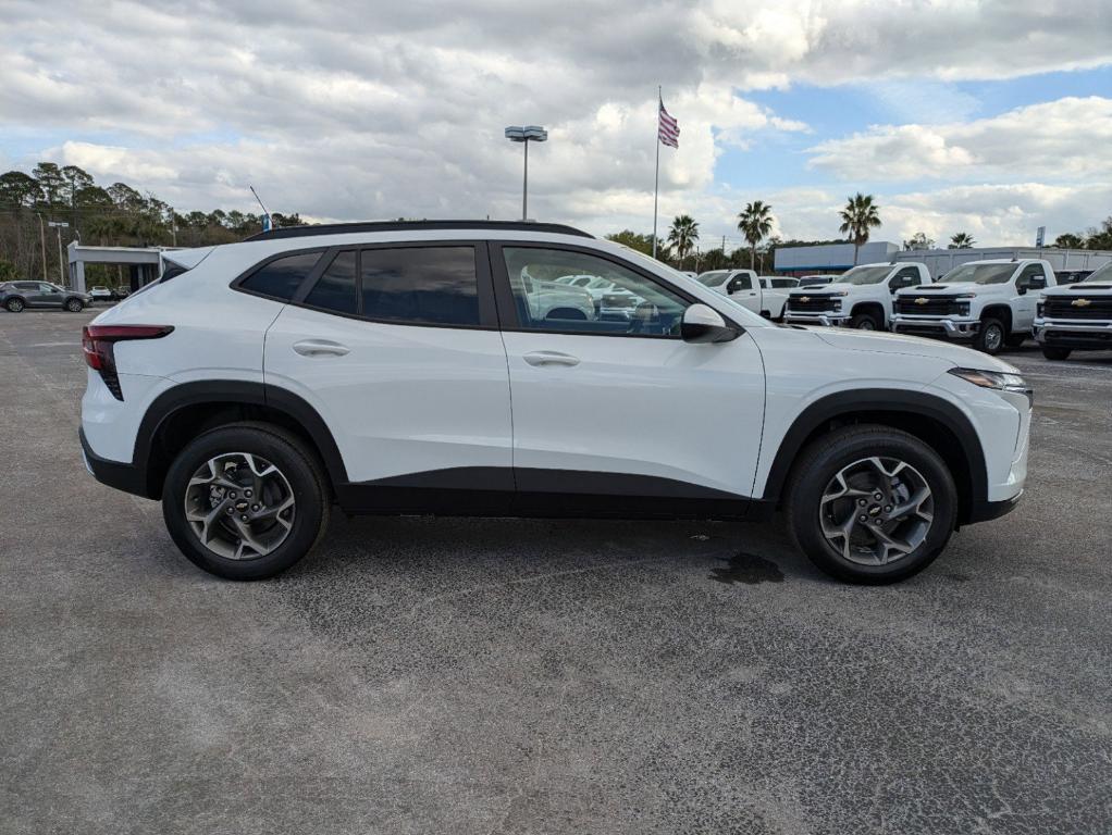 new 2025 Chevrolet Trax car, priced at $24,485