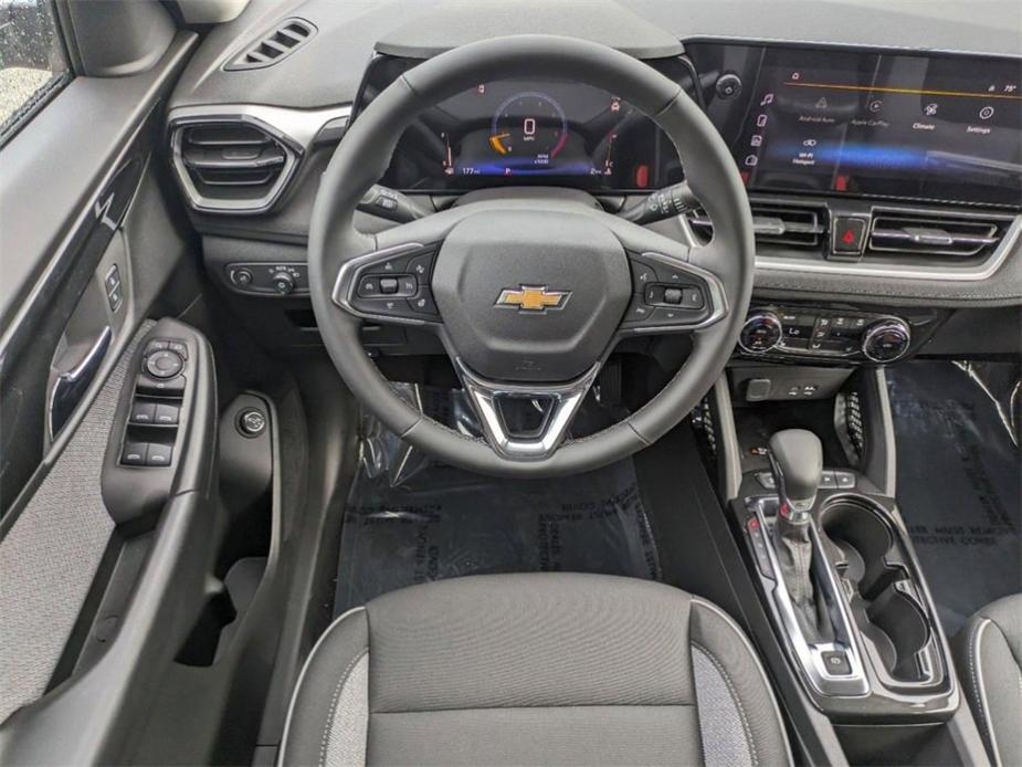 new 2025 Chevrolet TrailBlazer car, priced at $27,985