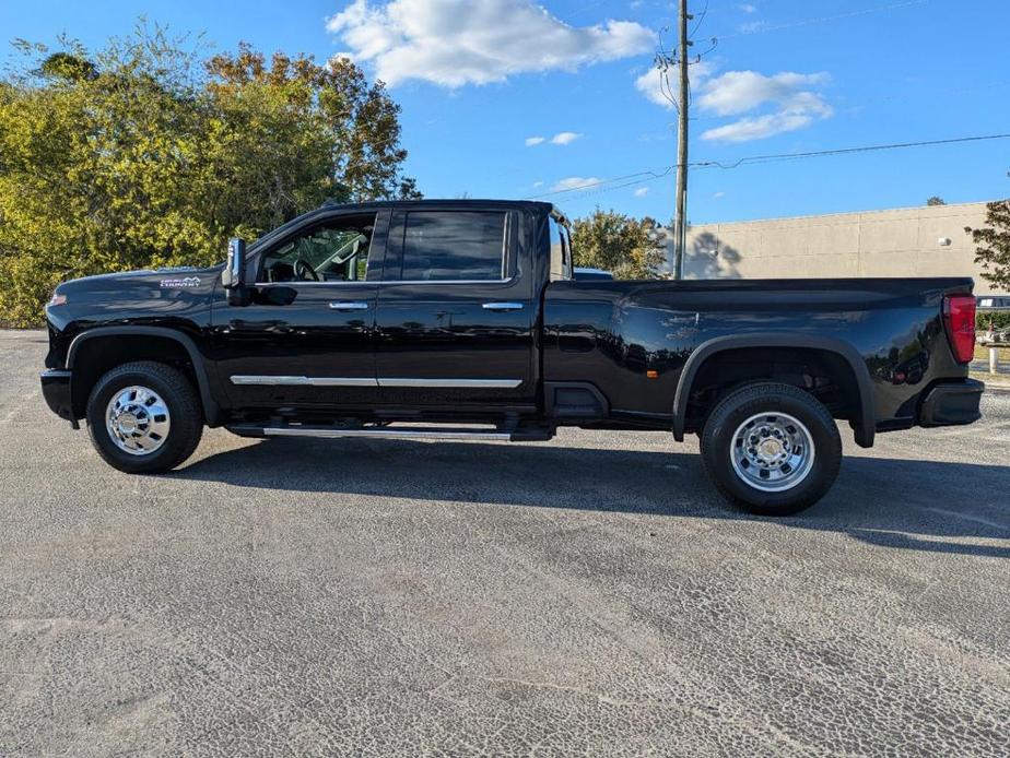 new 2025 Chevrolet Silverado 3500 car, priced at $73,325