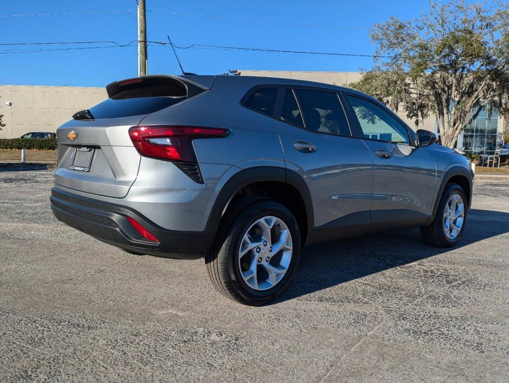 new 2025 Chevrolet Trax car, priced at $22,684