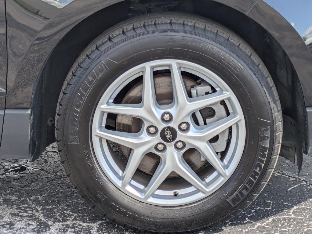 used 2024 Ford Edge car, priced at $21,946