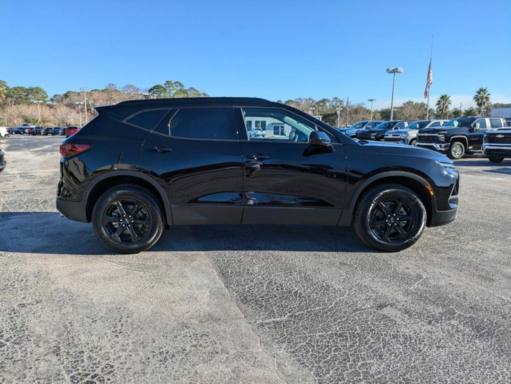 new 2025 Chevrolet Blazer car, priced at $35,930