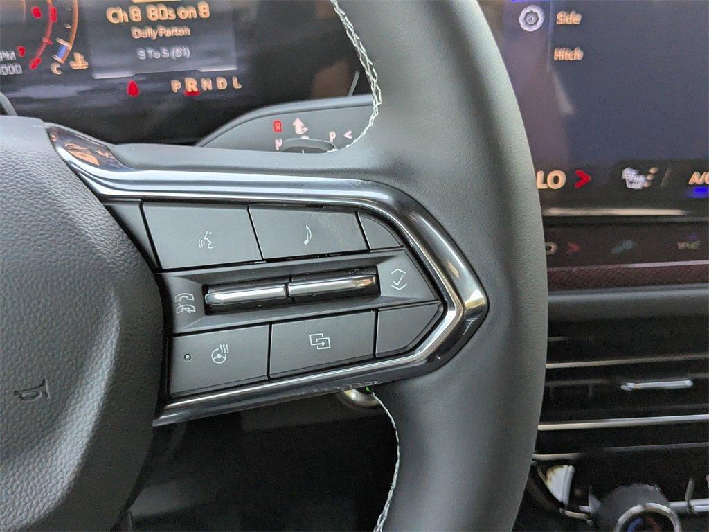 new 2026 Chevrolet Traverse car, priced at $56,555