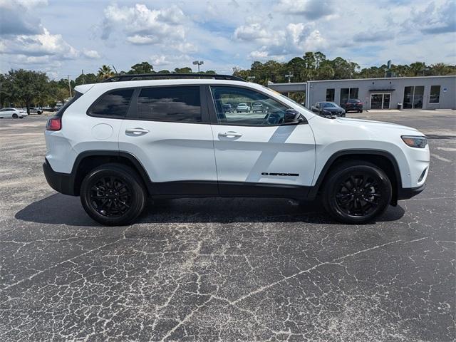 used 2023 Jeep Cherokee car, priced at $22,479