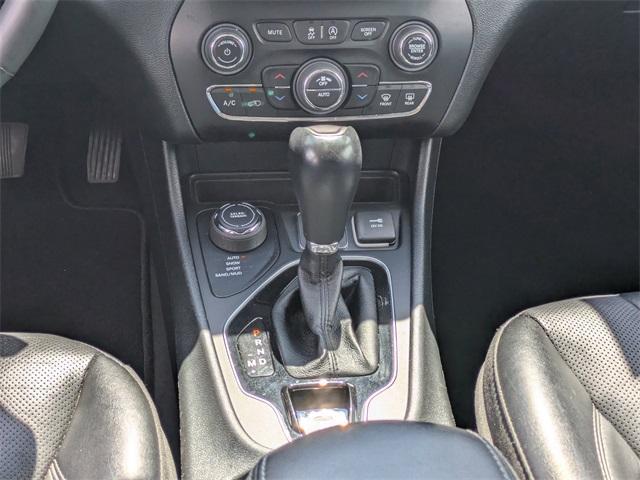 used 2023 Jeep Cherokee car, priced at $22,479