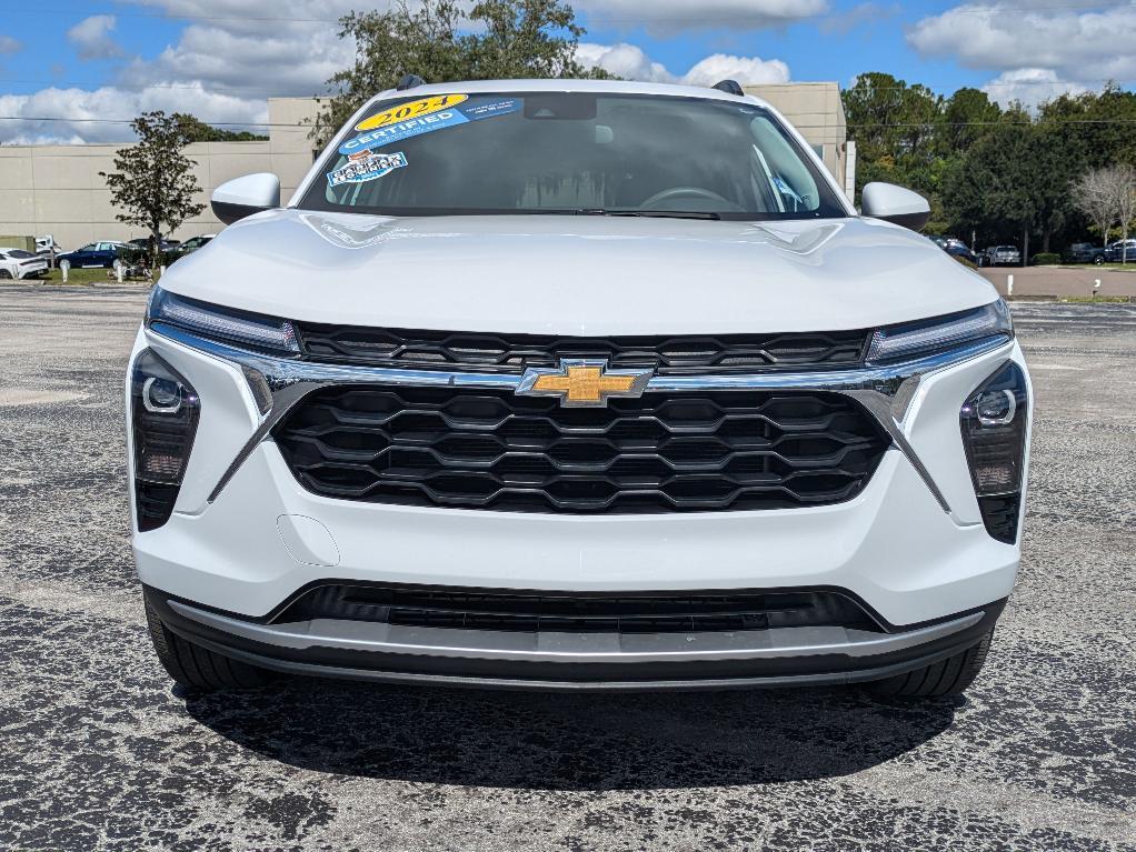 used 2024 Chevrolet Trax car, priced at $19,995