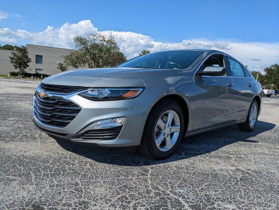 new 2025 Chevrolet Malibu car, priced at $26,495