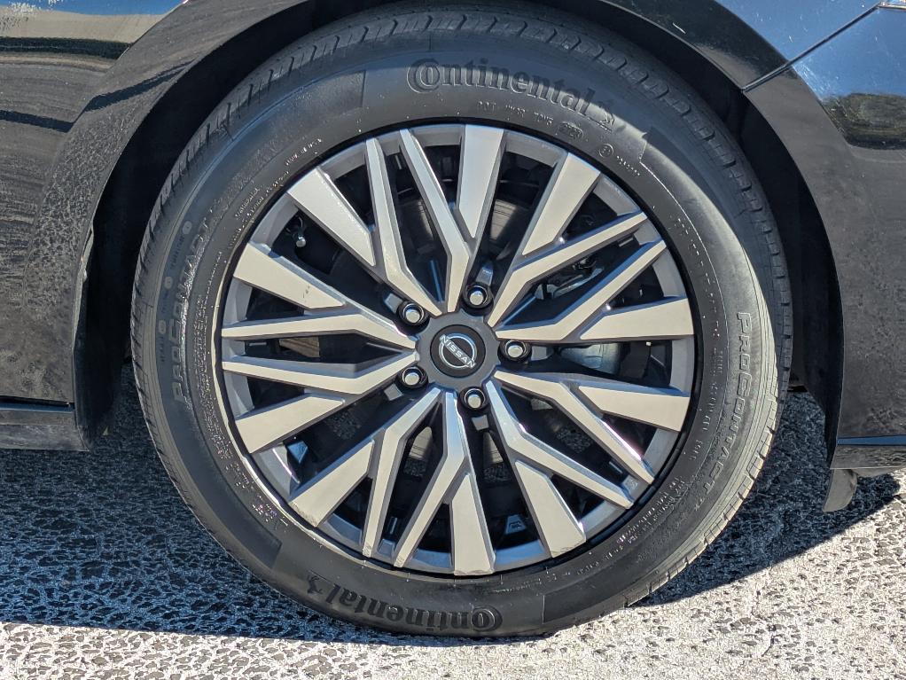 used 2024 Nissan Altima car, priced at $17,999