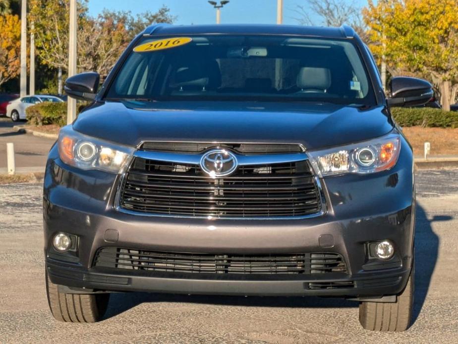 used 2016 Toyota Highlander car, priced at $23,495