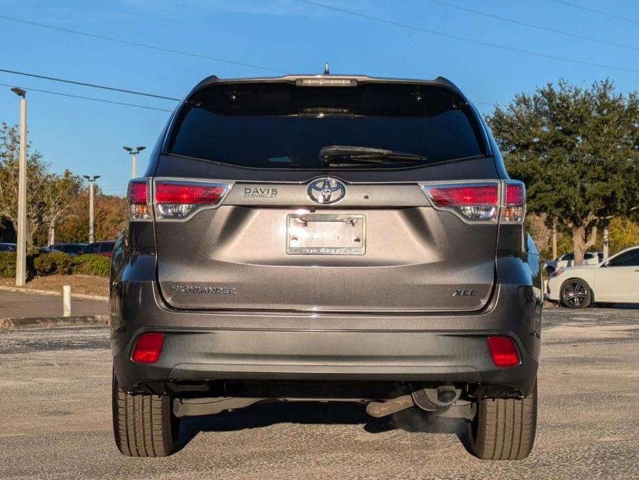 used 2016 Toyota Highlander car, priced at $23,495