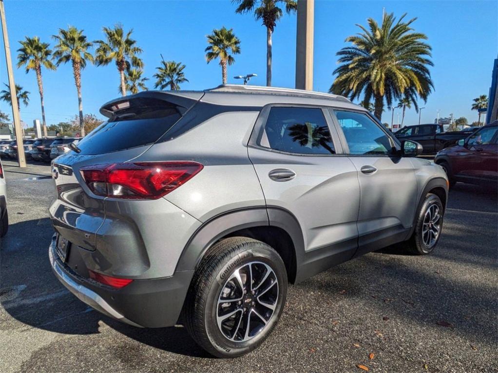 new 2025 Chevrolet TrailBlazer car, priced at $27,725