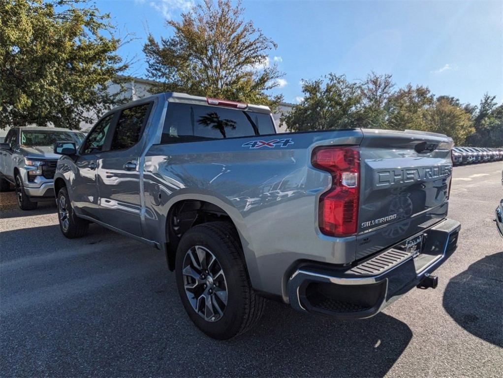 new 2025 Chevrolet Silverado 1500 car, priced at $50,694