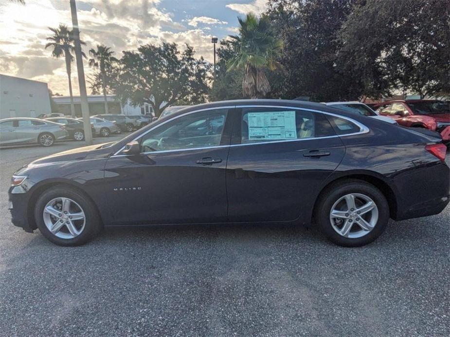 new 2025 Chevrolet Malibu car, priced at $26,495