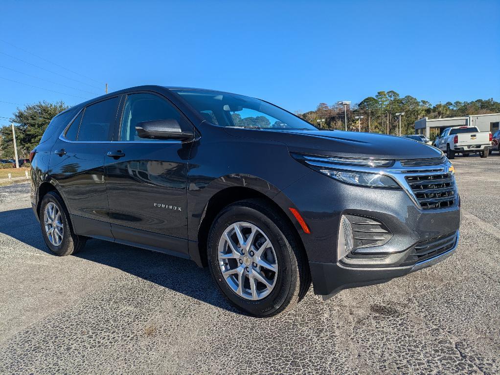used 2022 Chevrolet Equinox car, priced at $19,900