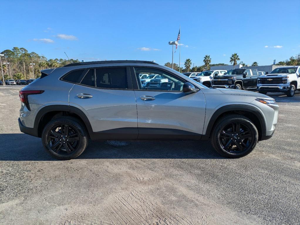 new 2025 Chevrolet Trax car, priced at $25,989