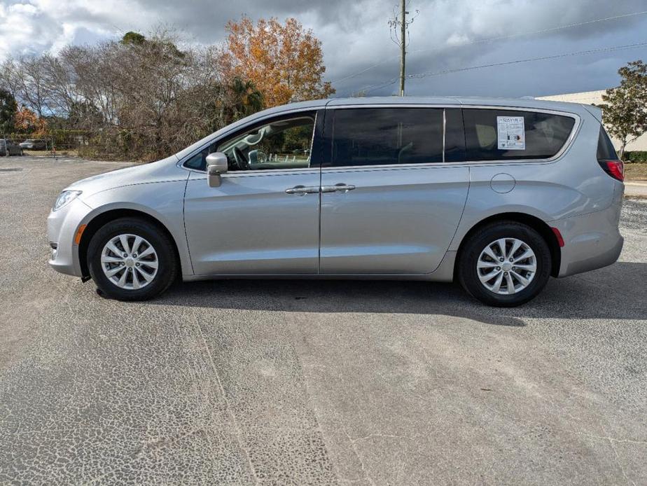 used 2019 Chrysler Pacifica car, priced at $15,626