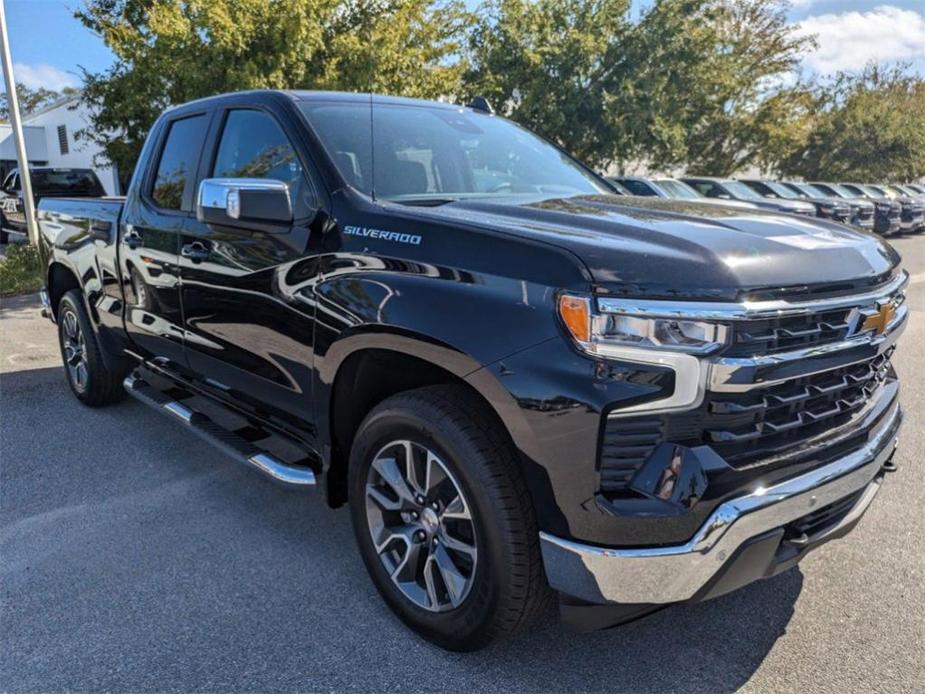 new 2025 Chevrolet Silverado 1500 car, priced at $52,254