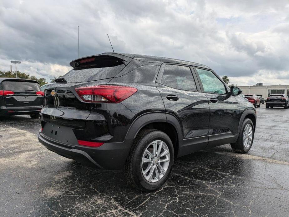 new 2025 Chevrolet TrailBlazer car, priced at $25,180