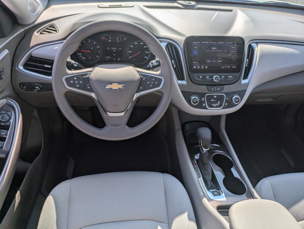 new 2025 Chevrolet Malibu car, priced at $25,495