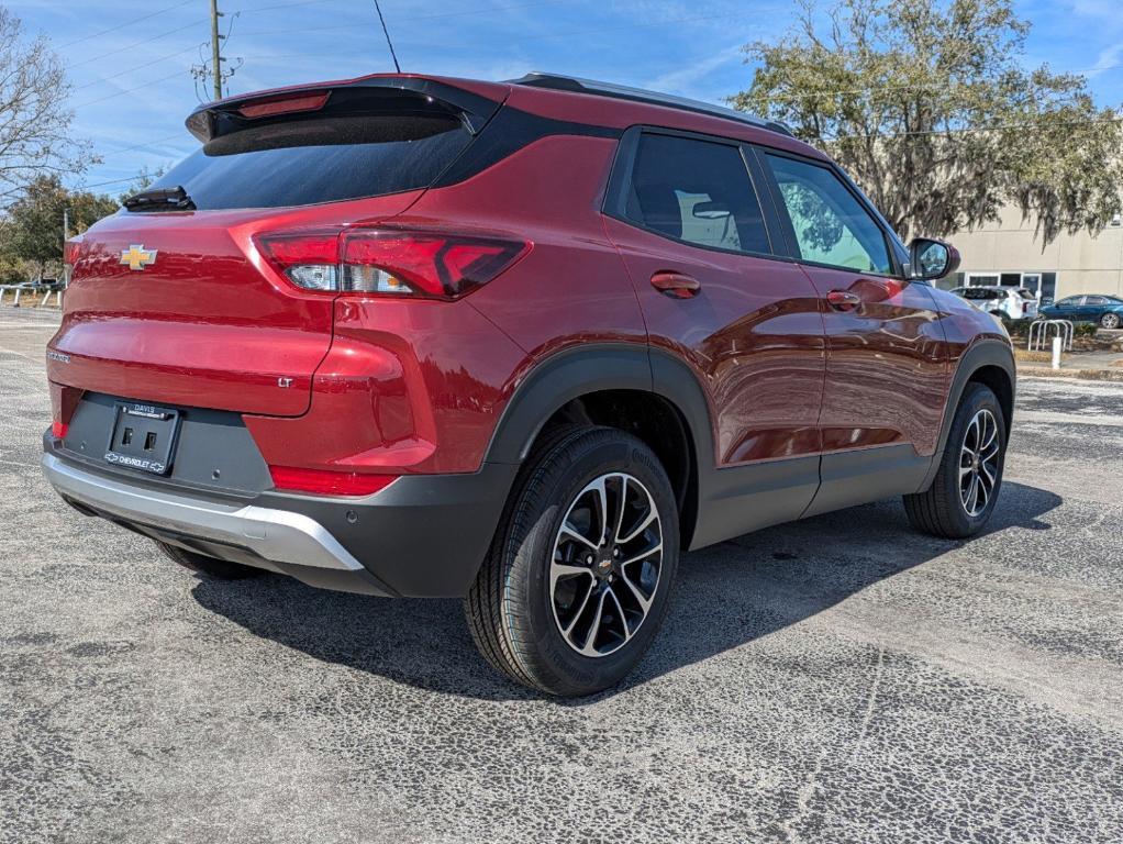 new 2025 Chevrolet TrailBlazer car, priced at $27,725