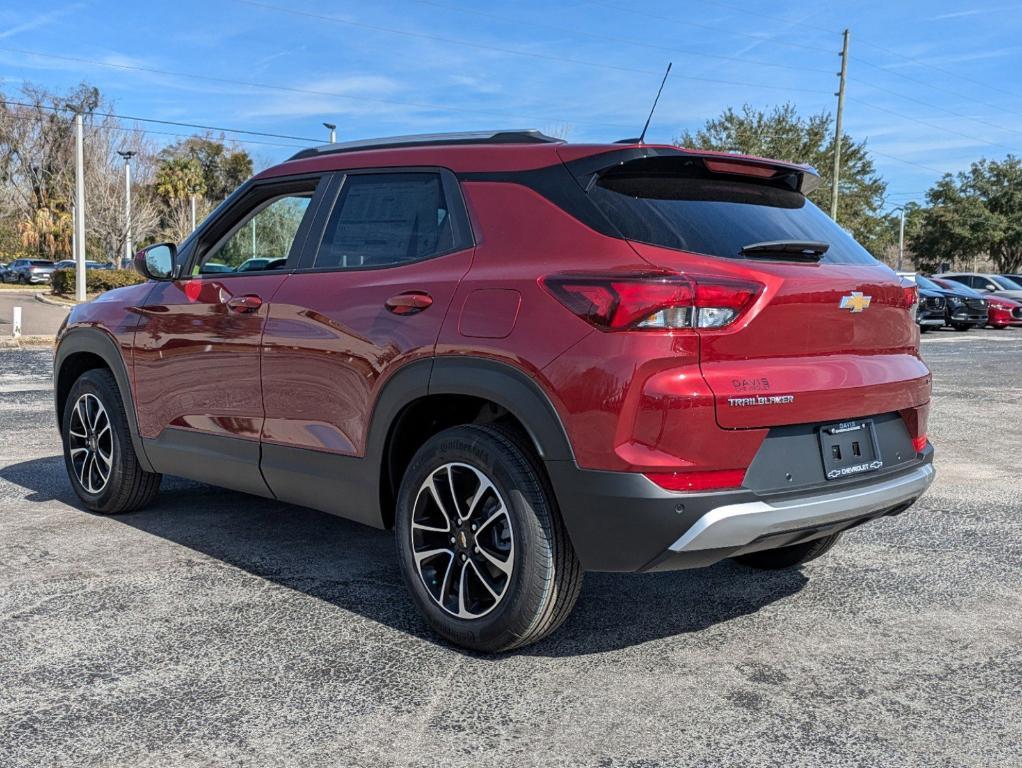 new 2025 Chevrolet TrailBlazer car, priced at $27,725