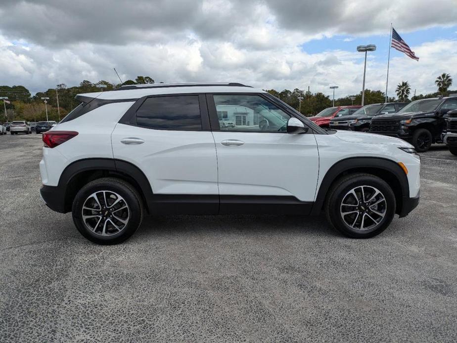 new 2025 Chevrolet TrailBlazer car, priced at $25,385