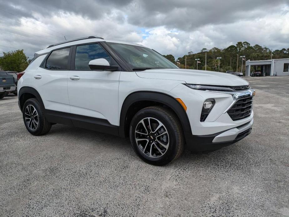 new 2025 Chevrolet TrailBlazer car, priced at $25,385