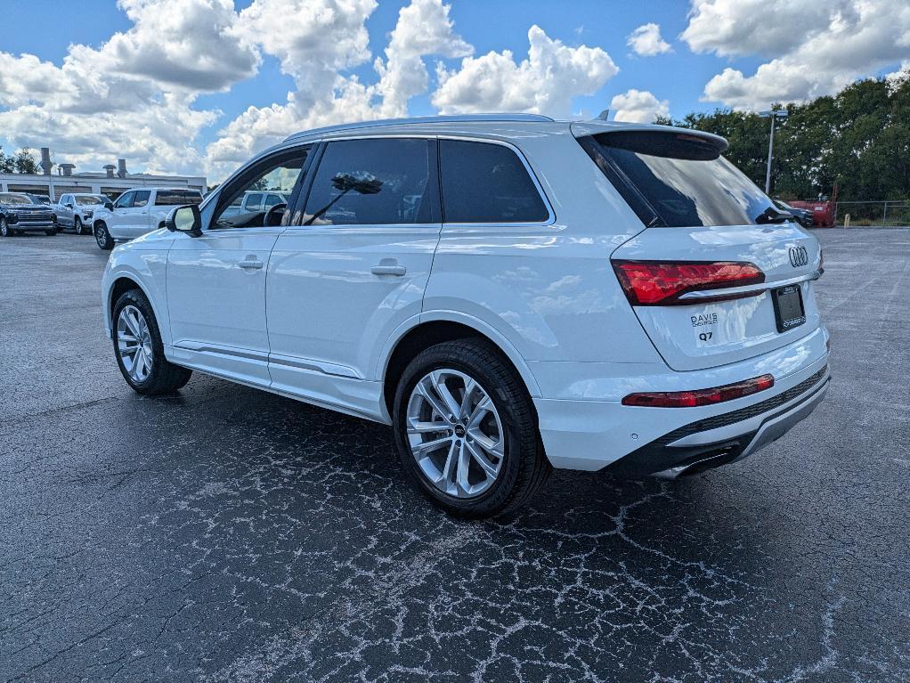 used 2025 Audi Q7 car, priced at $55,524