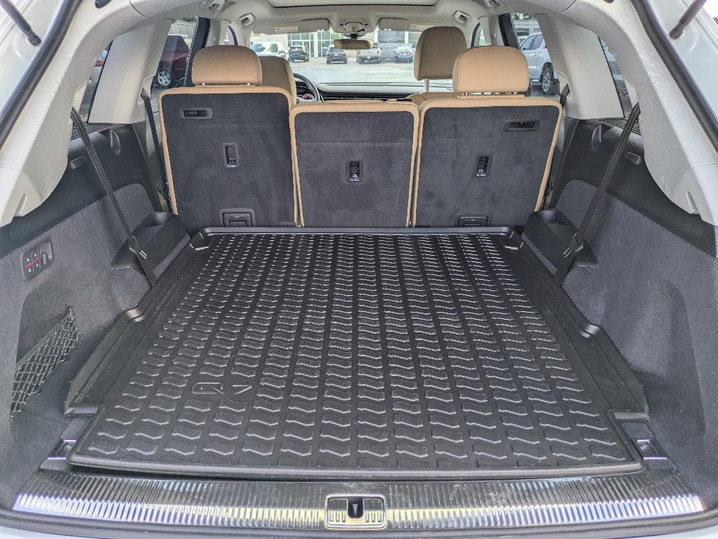 used 2025 Audi Q7 car, priced at $55,524