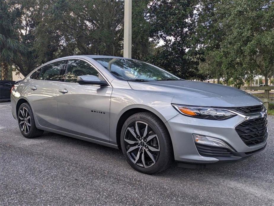 new 2025 Chevrolet Malibu car, priced at $27,495