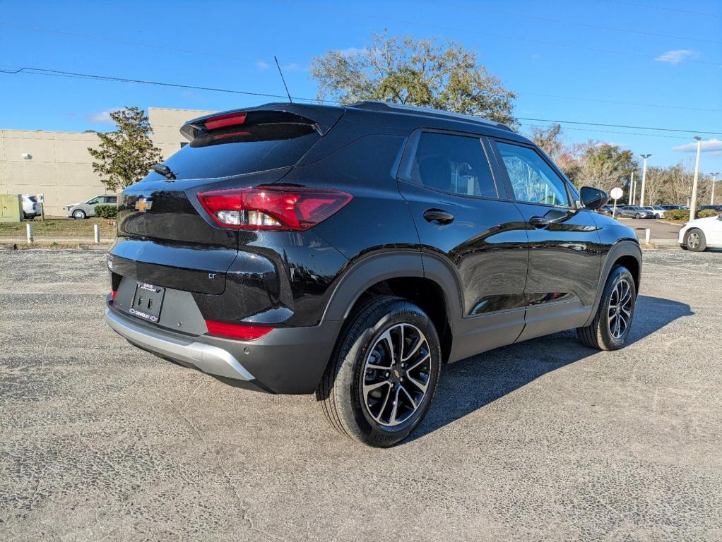 new 2025 Chevrolet TrailBlazer car, priced at $25,240