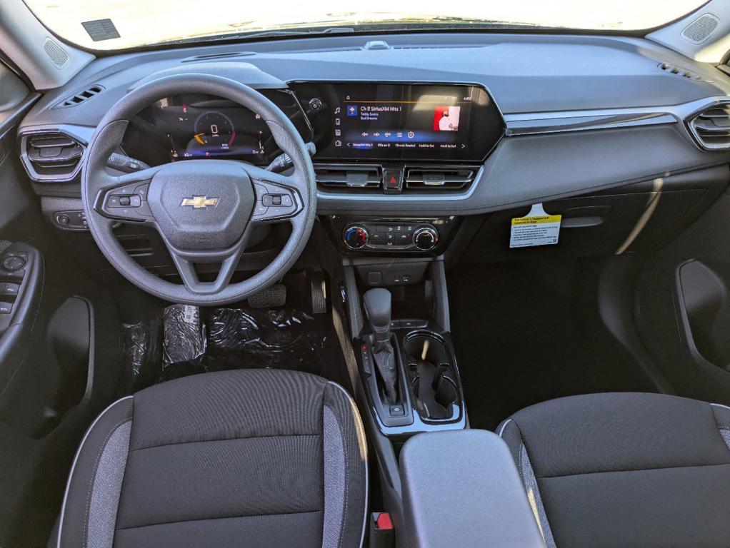 new 2025 Chevrolet TrailBlazer car, priced at $25,240