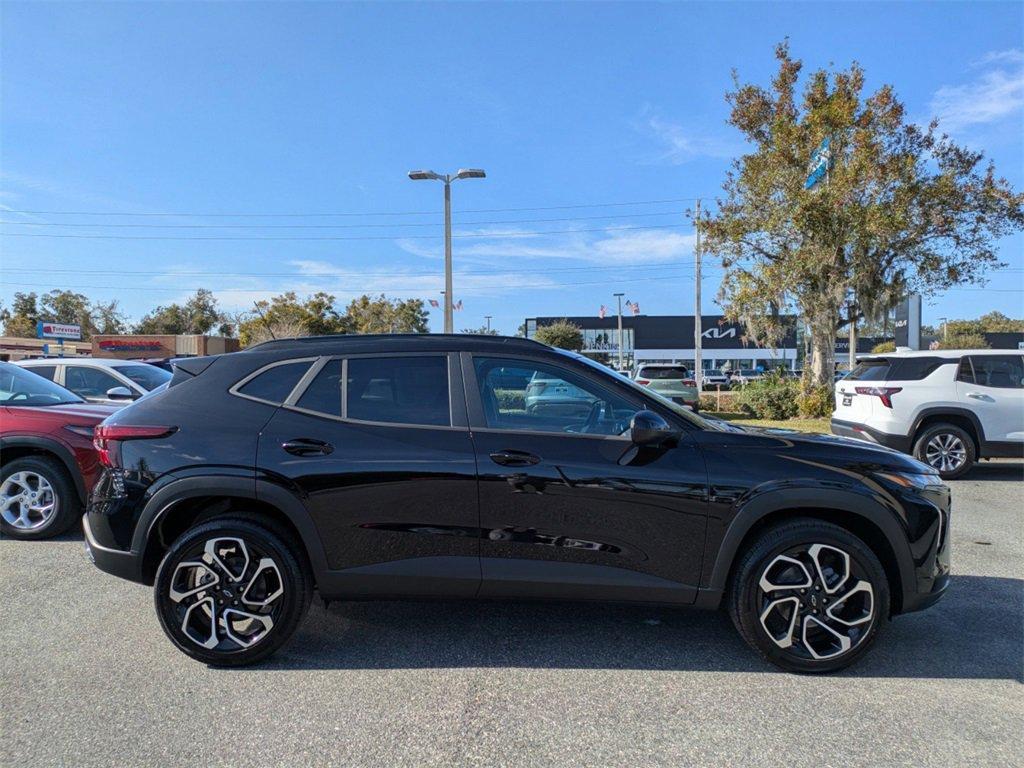 new 2025 Chevrolet Trax car, priced at $26,239