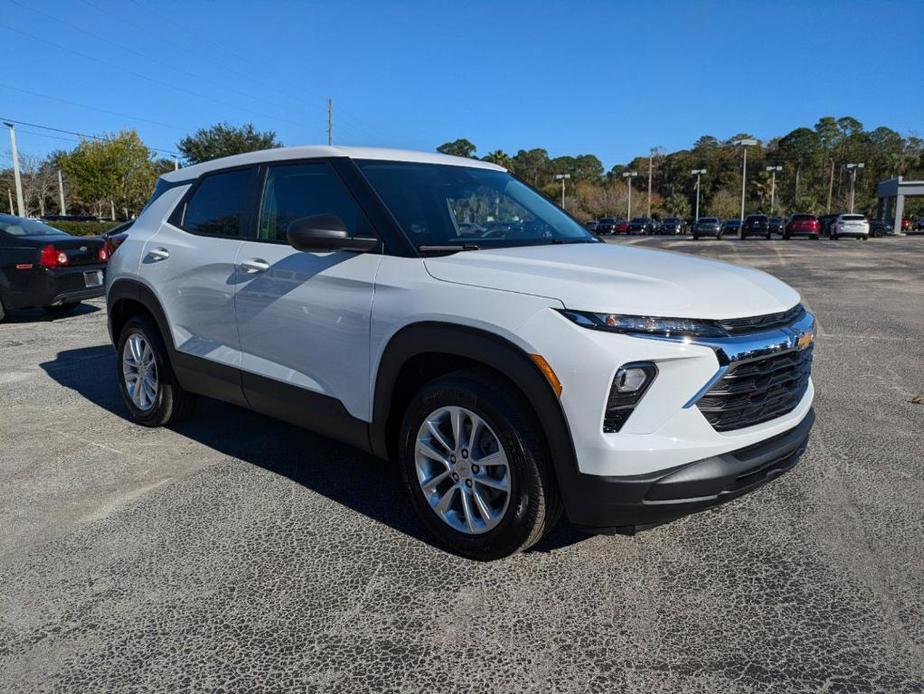 new 2025 Chevrolet TrailBlazer car, priced at $24,785