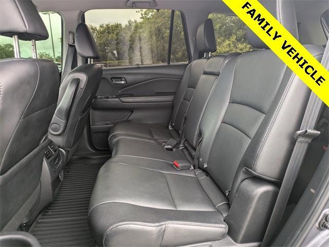 used 2021 Honda Pilot car, priced at $19,995