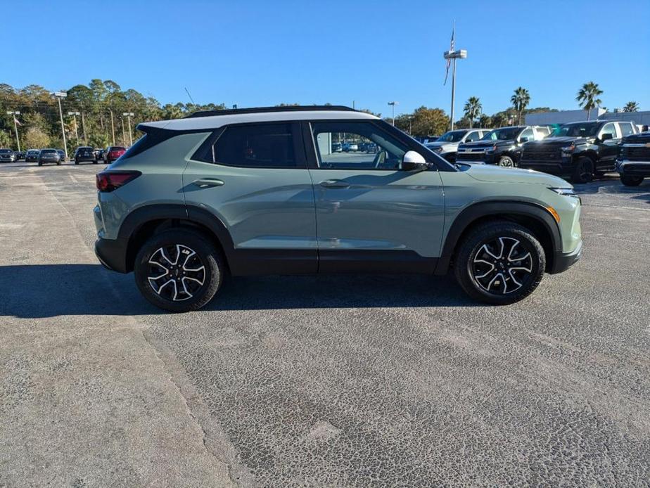 new 2025 Chevrolet TrailBlazer car, priced at $30,085