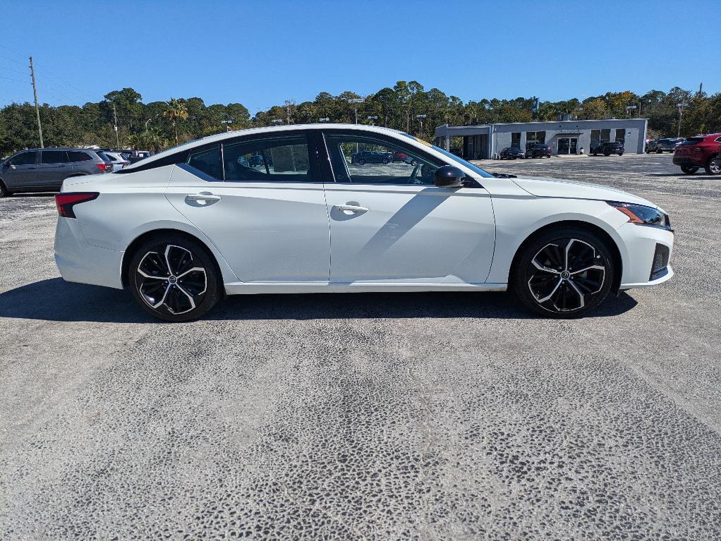 used 2024 Nissan Altima car, priced at $18,999