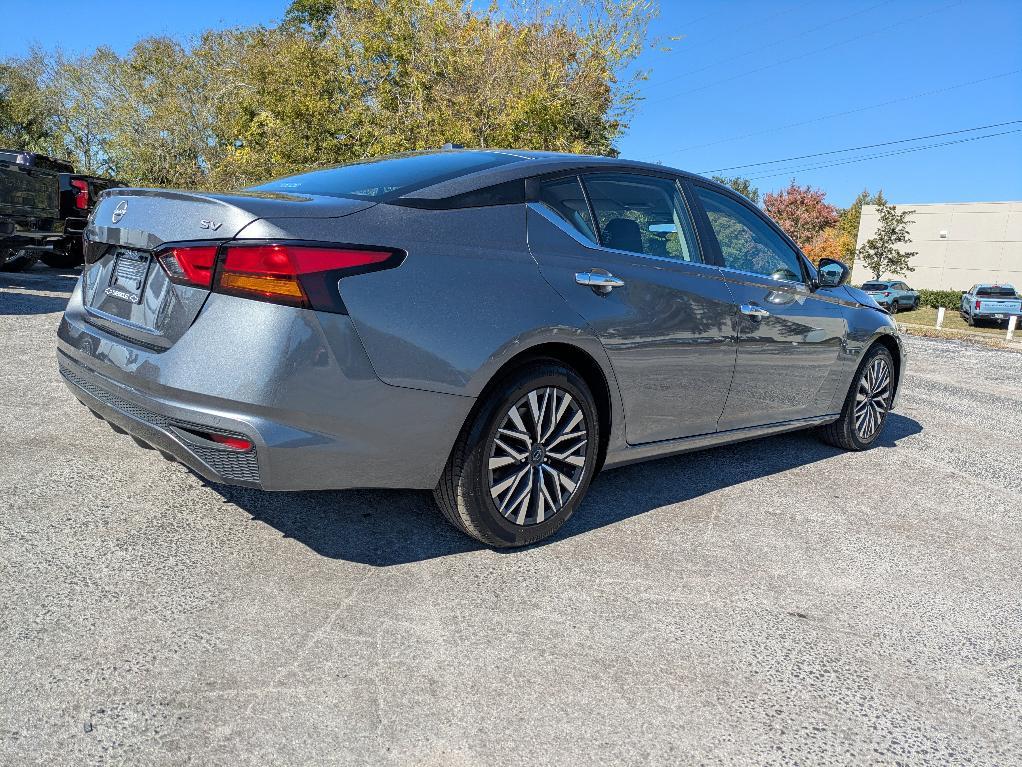 used 2024 Nissan Altima car, priced at $17,999