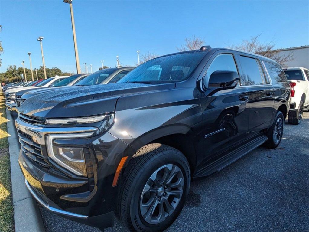 new 2025 Chevrolet Suburban car, priced at $63,869