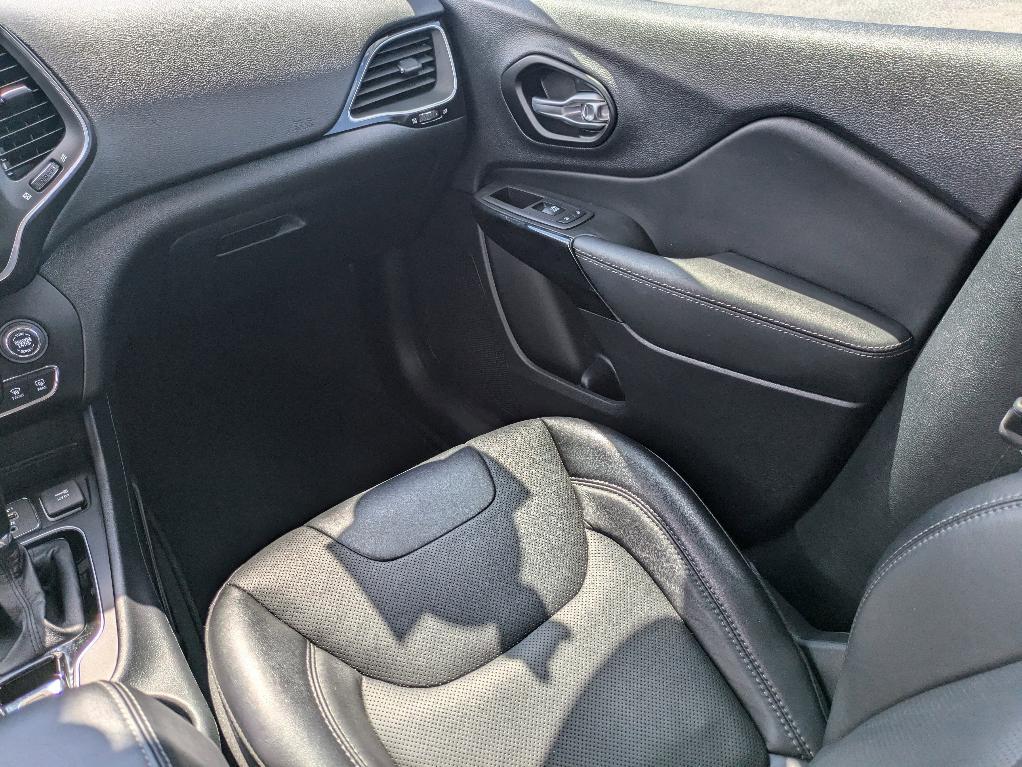 used 2023 Jeep Cherokee car, priced at $23,837