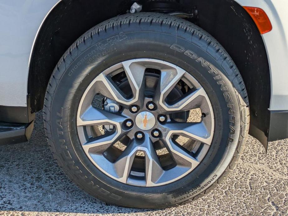 new 2024 Chevrolet Suburban car, priced at $59,510