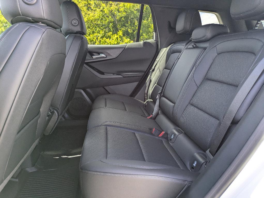 new 2026 Chevrolet Equinox car, priced at $31,310