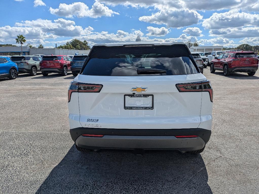 new 2026 Chevrolet Equinox car, priced at $31,310