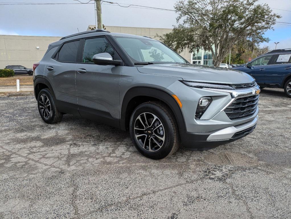 new 2025 Chevrolet TrailBlazer car, priced at $27,725