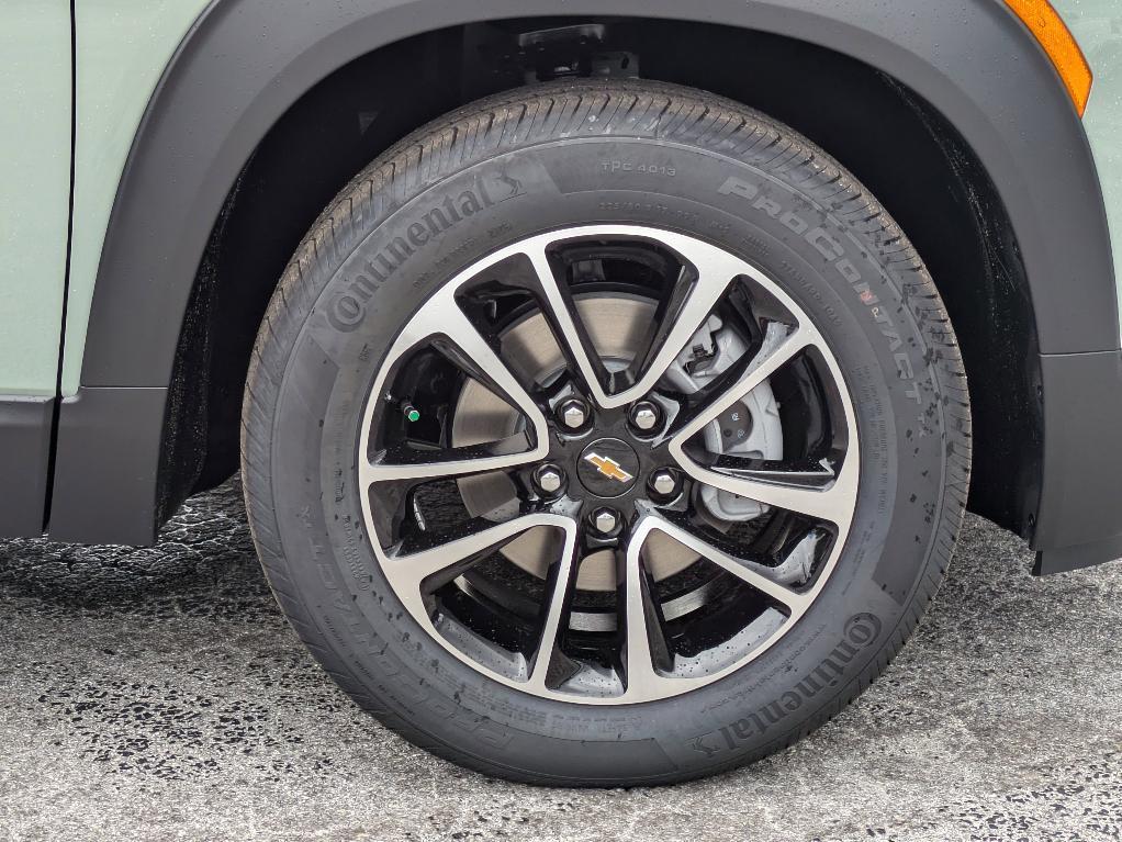 new 2026 Chevrolet TrailBlazer car, priced at $25,945